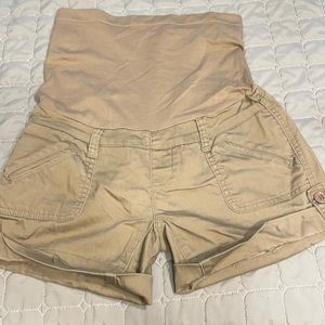 Bella Vida maternity shorts